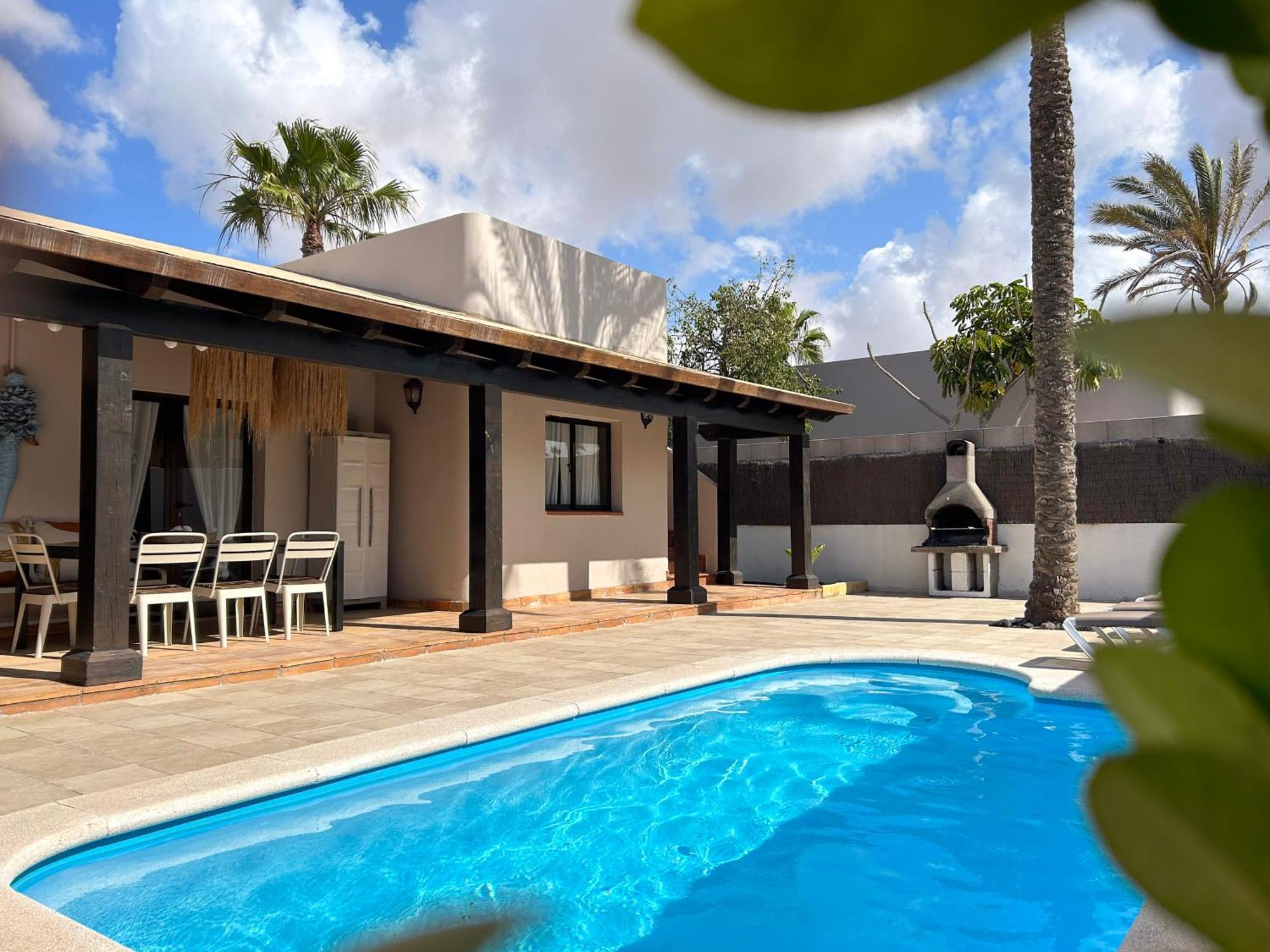 House Boho Palm With Private Heated Pool And Garden, 3 Bedrooms, Wi-Fi Corralejo Exterior foto